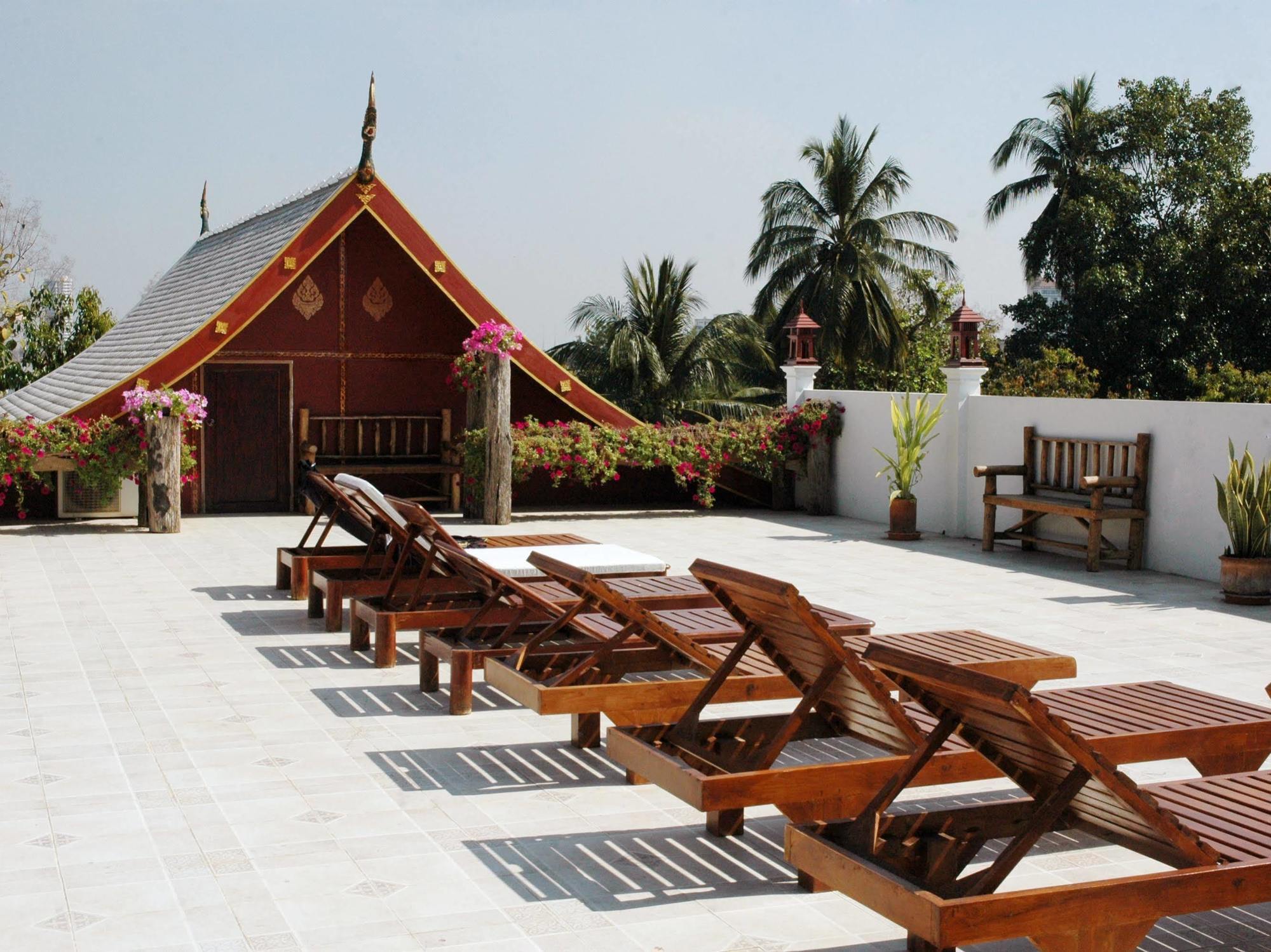 Sk House 2 Hotel Chiang Mai Exterior photo